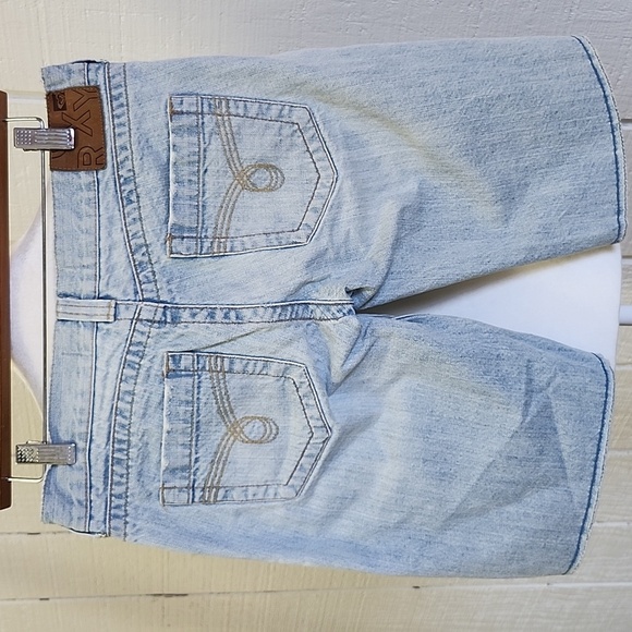 ROXY Denim Light Wash Distressed Jean Cotton Bermuda Shorts Jorts - Picture 4 of 10